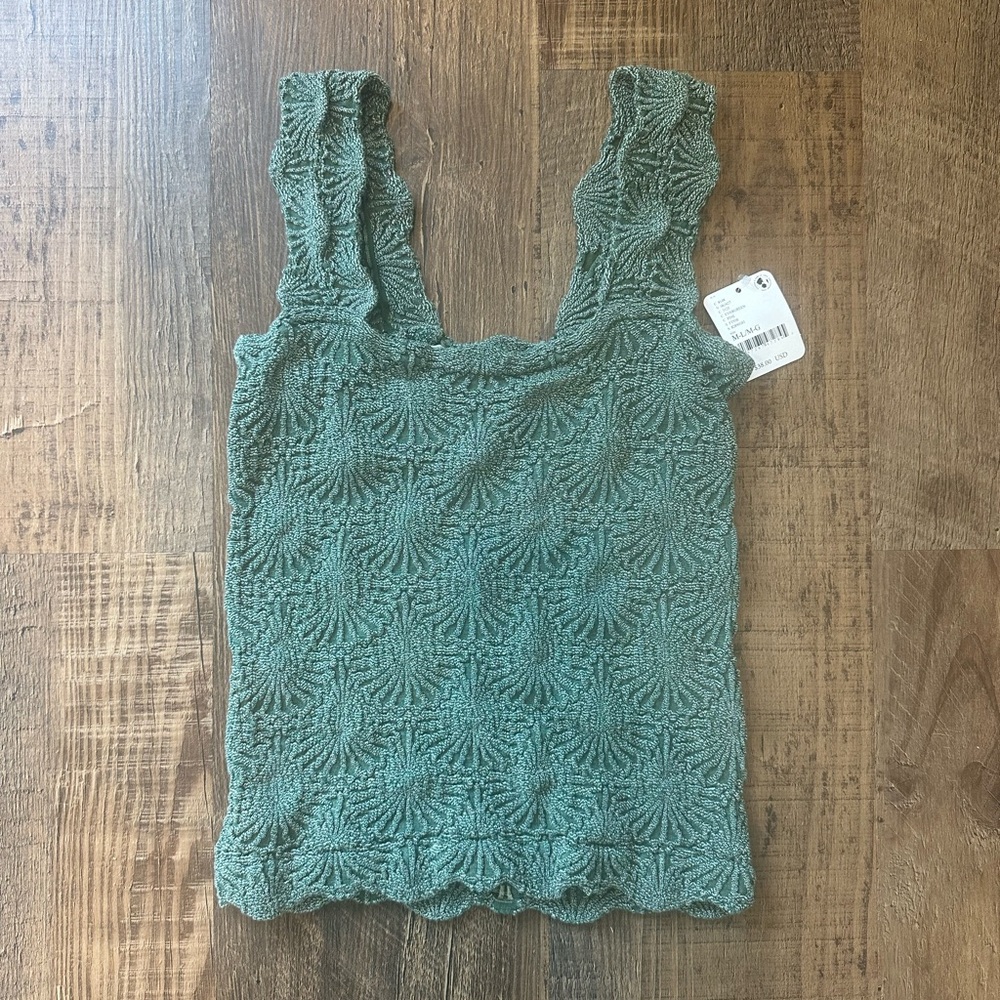Green Sleeveless Top